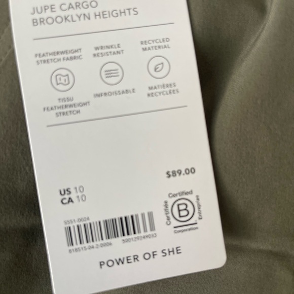 #51 NWT Athleta Brooklyn Heights Cargo Skirt - Picture 4 of 4